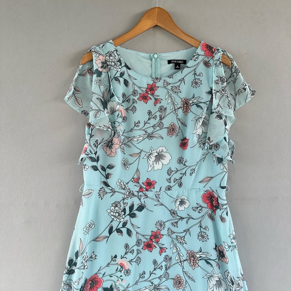 Floral Ruffle Midi Dress - Light Blue - Picture 4 of 11